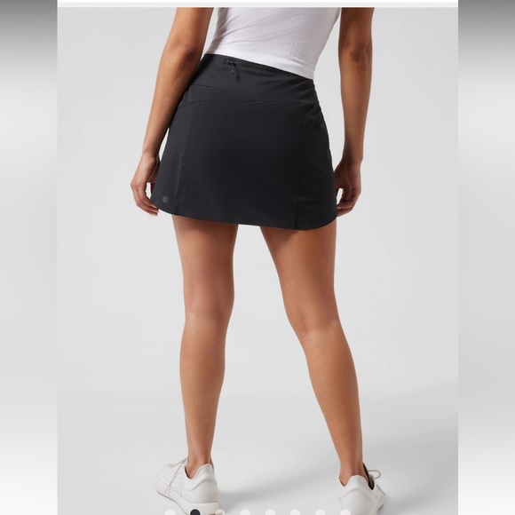Athleta Run With It Skort XS - Picture 3 of 6